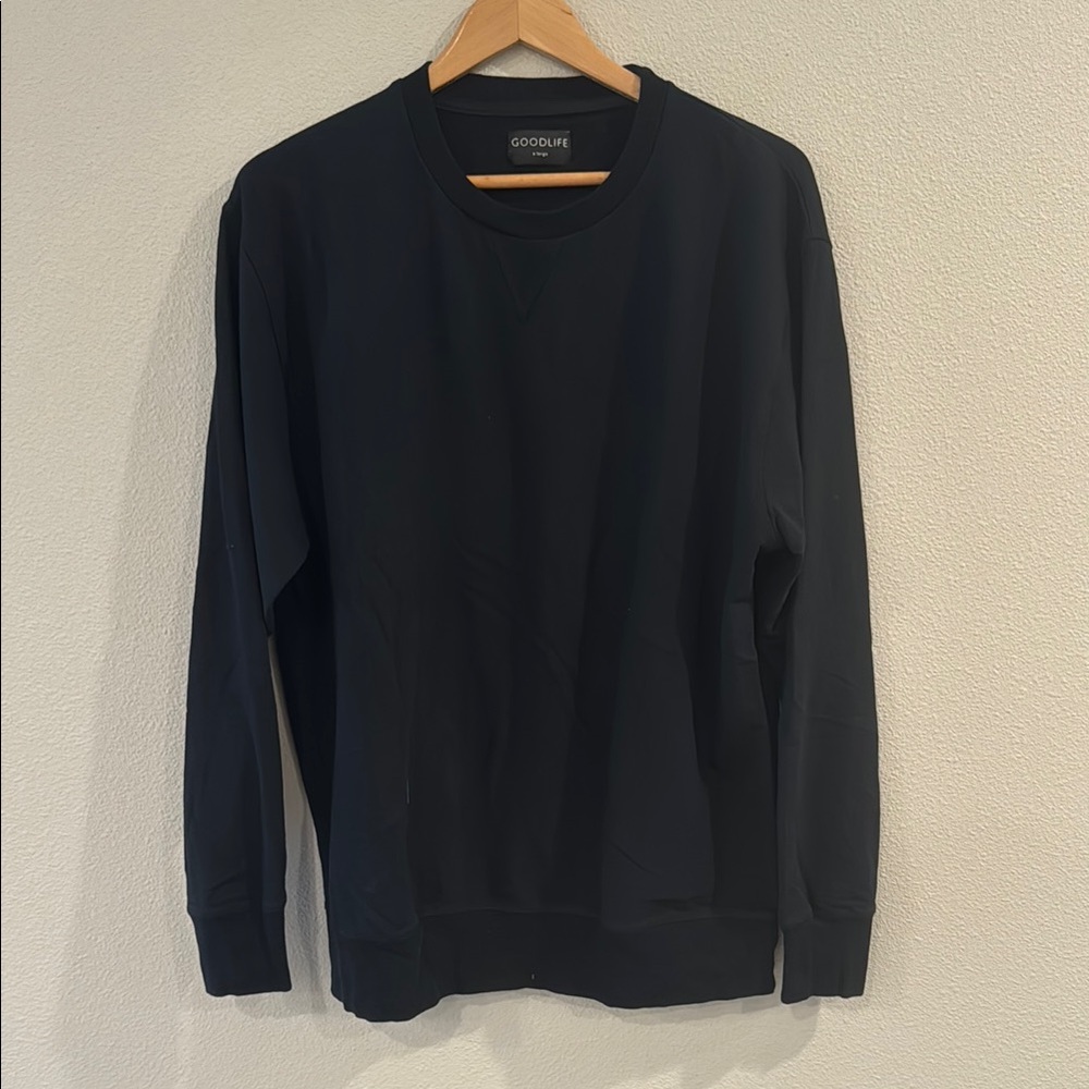 Goodlife Men's Classic Black Crewneck Sweater